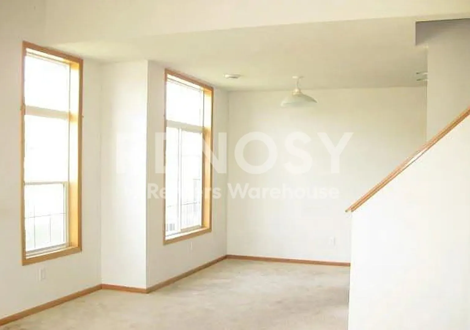 Available October 5th - 2 Bed, 1.5 Bath End-Unit Townhome in Forest Lake — Photo 4