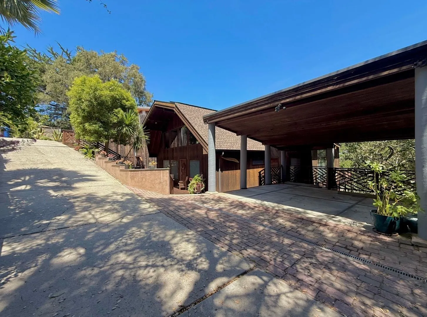 Fully Furnished Monterey Retreat with Bay Views | 30+ Night Rental — Photo 3