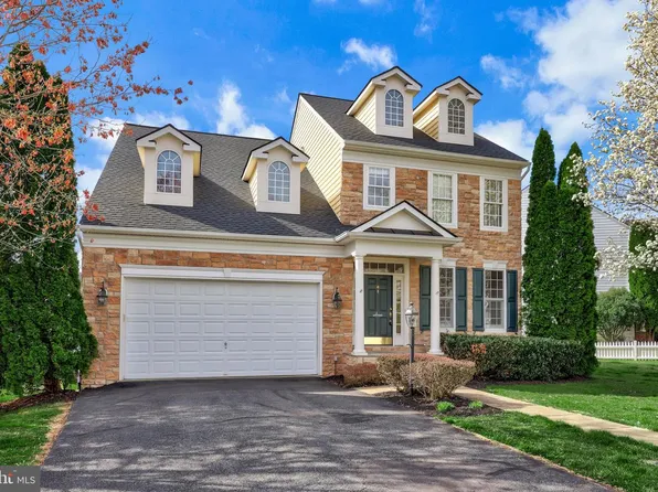 26 Pickett Ln, Stafford, VA 22556