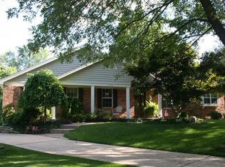216 White Pine Ct, Saint Charles, MO 63304