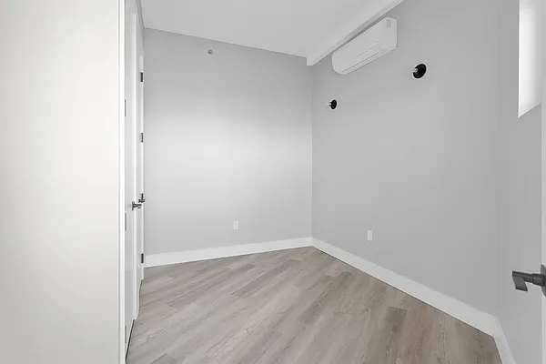 Rented by Reavis | media 2