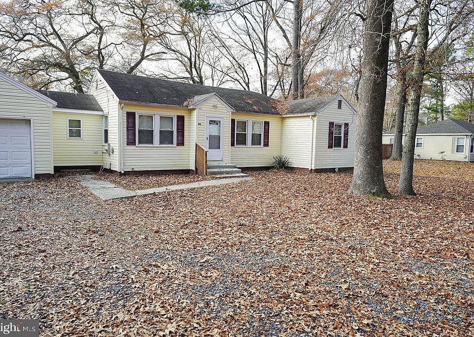 1st image of 512 Sheldon Ave