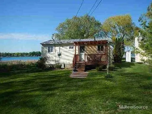 2108 N Channel Dr photo 1
