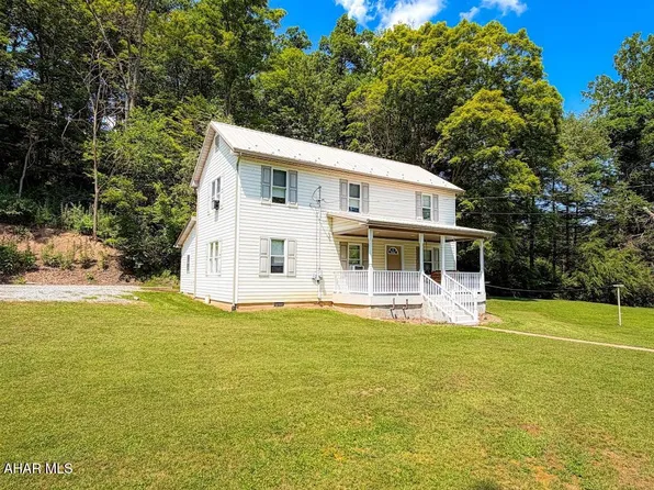 767 Raven Run Rd, Saxton, PA 16678