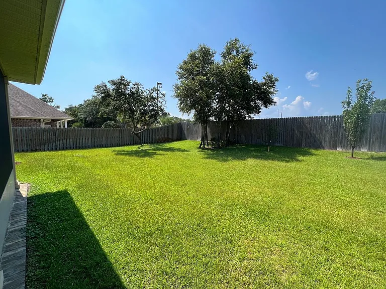 5148 Sandy Shores Dr — Photo 48