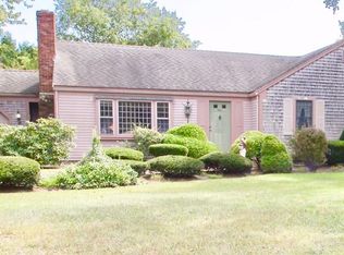 4 Weeks Pond Dr, Forestdale, MA 02644