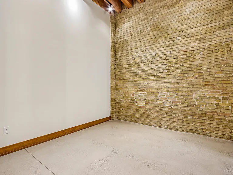 Ward House — Photo 151