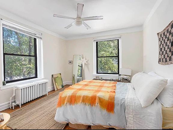 4th image of 300 8th Ave APT 2E