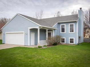 1434 50th St NW, Rochester, MN 55901