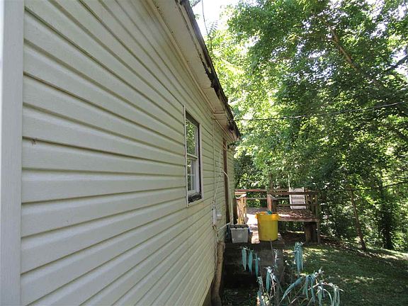 3rd image of 800 Winiford St