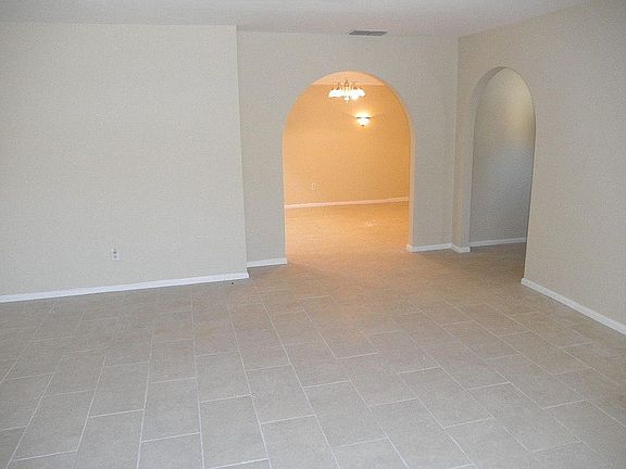 3rd image of 2988 Genoa Pl