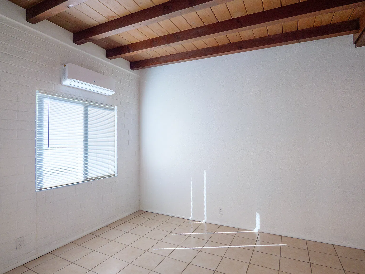1 bed, 550 sqft, $950 — Photo 4