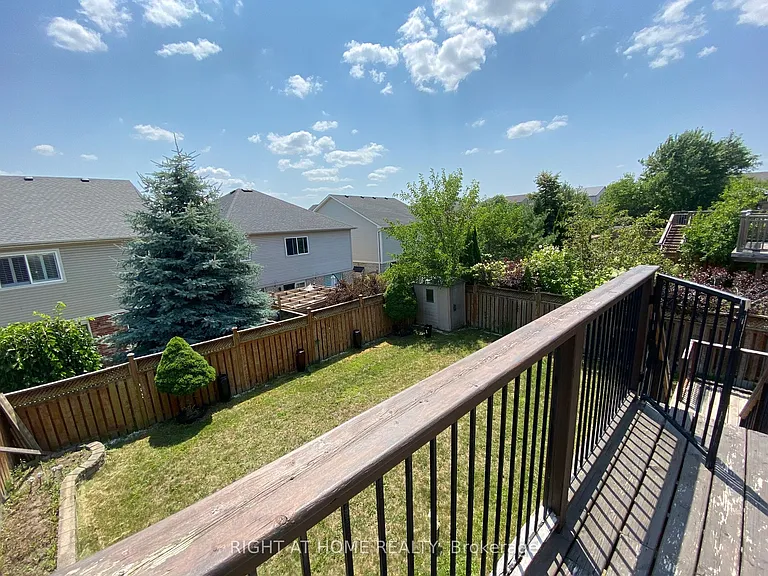 138 Apple Ridge Dr #UPPER — Photo 29