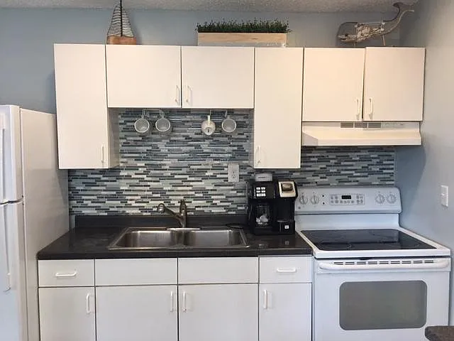 5521 SW 38th Ct — Photo 28