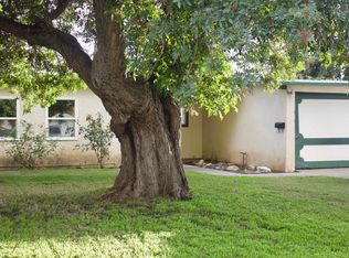 16320 E Queenside Dr, Covina, CA 91722