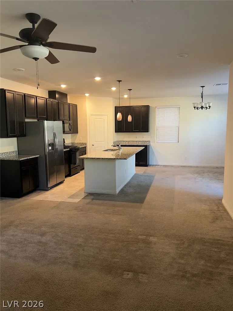 3 bed, 2.5 bath, 2260 sqft, $2,551 — Photo 3