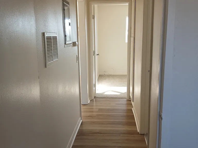 1480 N Palm Ave #D — Photo 12