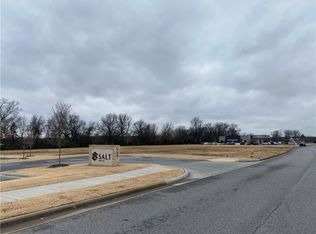 SE Plaza Ave, Bentonville, AR 72712