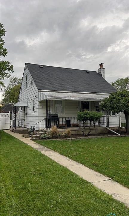 1st image of 83 Kensington Ave