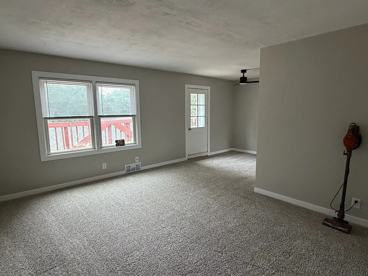 2 bed, 942 sqft, $1,150 — Photo 3