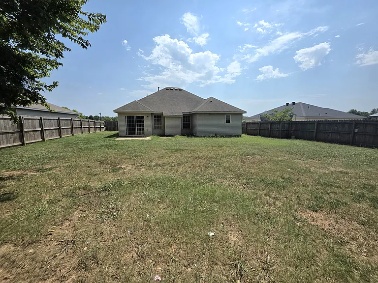 1260 Cordova St — Photo 11