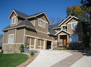 533 37th St, Bellingham, WA 98229