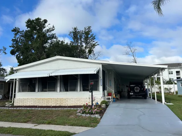 4637 Tangelo Dr, Zephyrhills, FL 33541