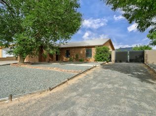 180 Sandstone Dr NE, Rio Rancho, NM 87124
