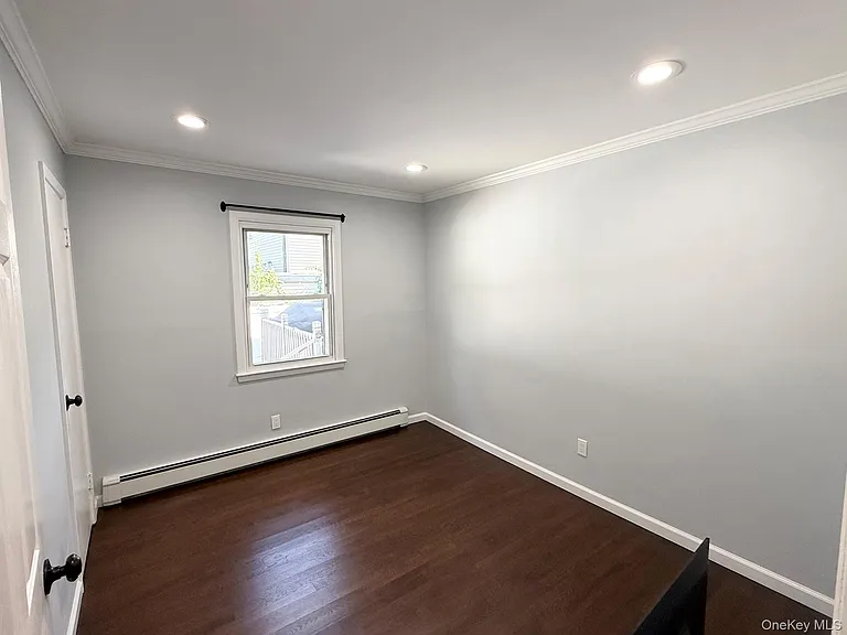 15 W Walnut St — Photo 14