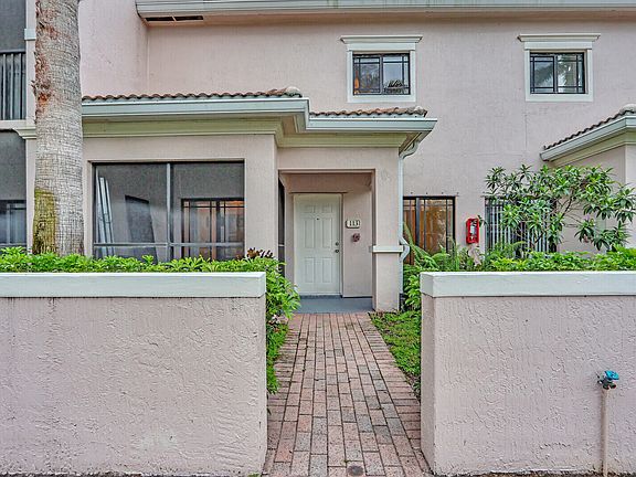 2nd image of 2804 Sarento Place #113