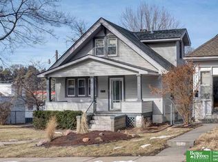 4688 Mayberry St, Omaha, NE 68106