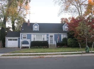 68 Silverton Ave, Little Silver, NJ 07739