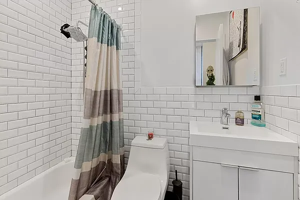 Rented by Dalan Rentals | media 11