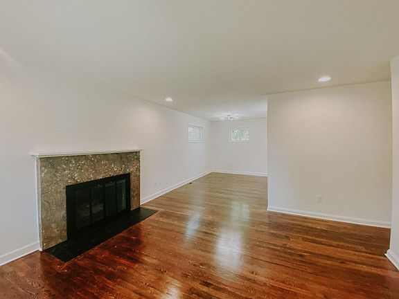 4th image of 3424 Clayborne Ave