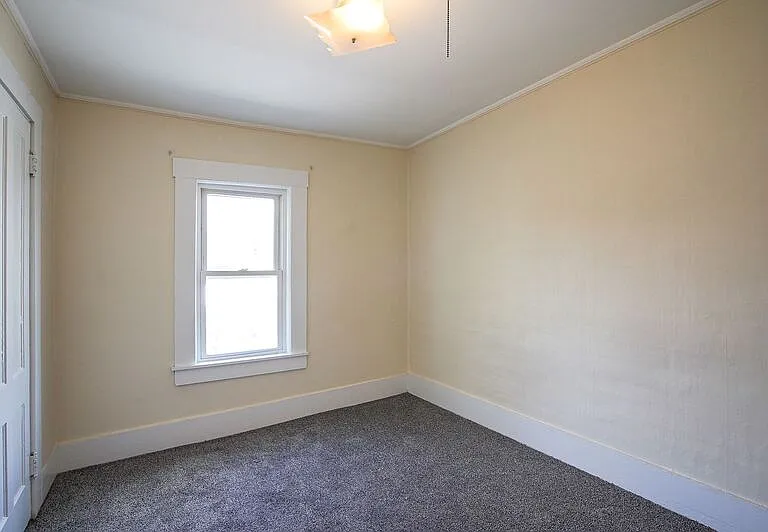 34 Joy St #2R — Photo 4