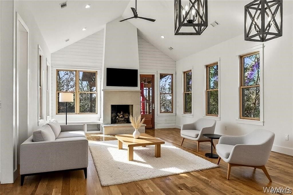 15340 Stonehedge Cliffs Rd, Northport, AL 35475 | MLS #176410 | Zillow