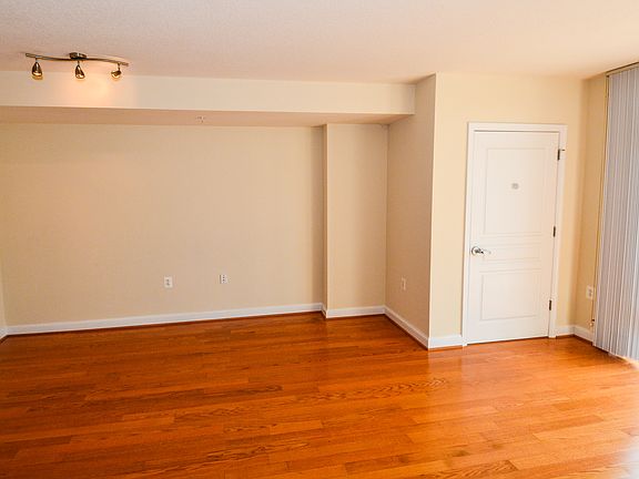 5th image of 2451 Midtown Ave #719