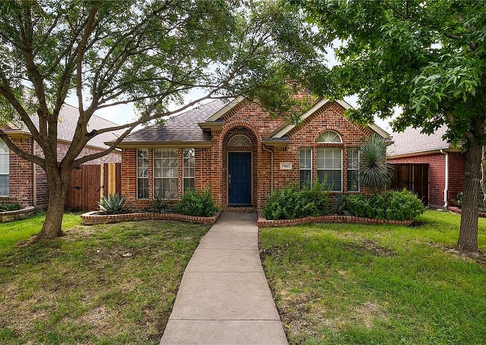 1st image of 7903 Mulchins Way