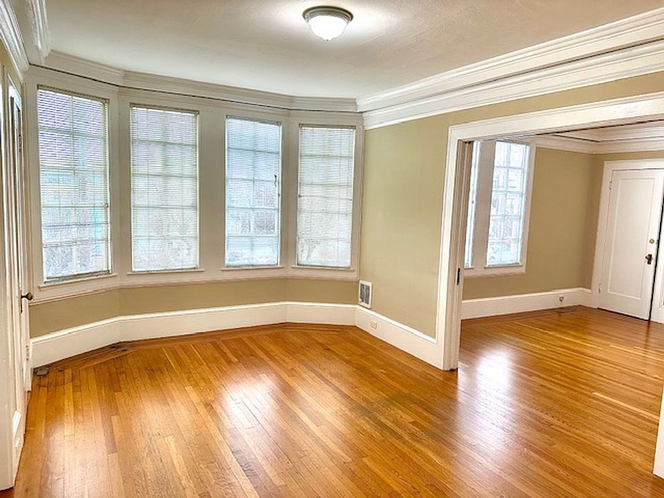 1st image of 2409 College Ave APT 12
