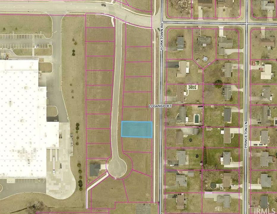 1st image of 212 S Dingo Dr