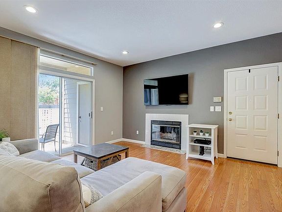4th image of 5931 Lake Almanor Dr