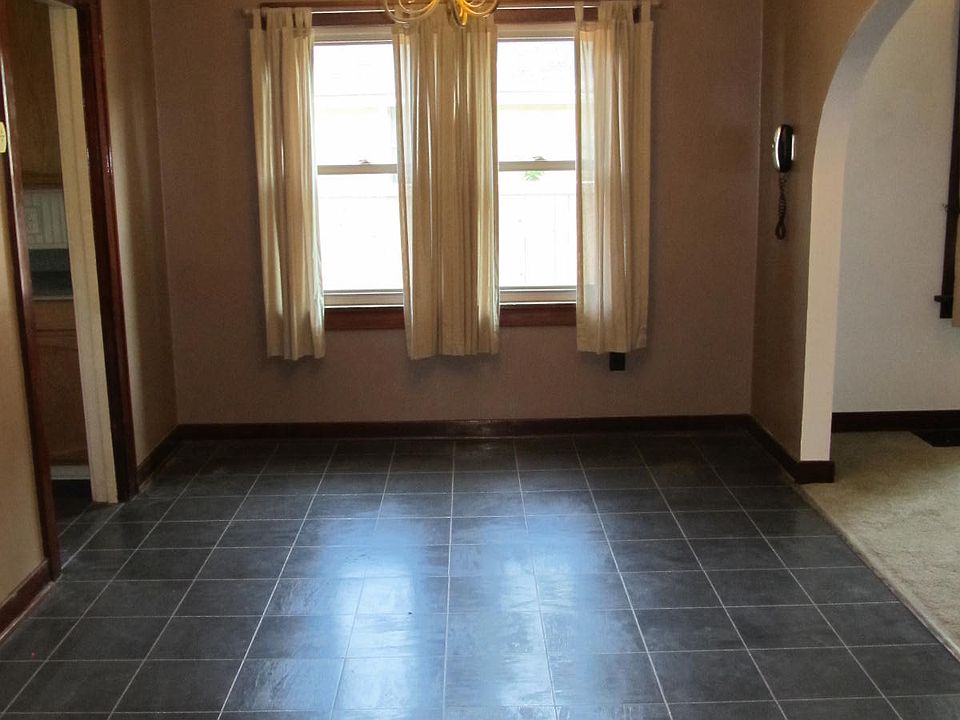 338 Marengo Rd Harvard, IL, 60033 Apartments for Rent Zillow