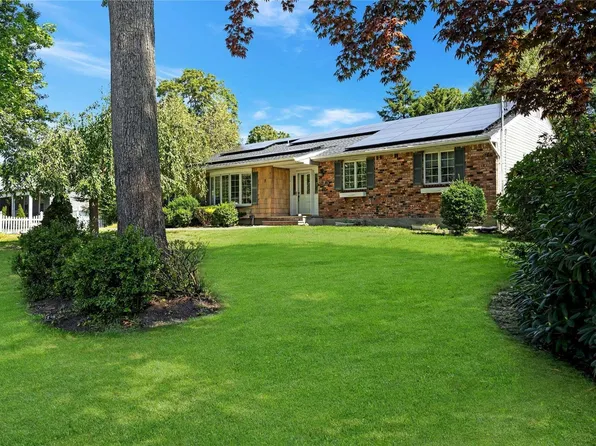 7 Clematis Street, Port Jefferson Station, NY 11776