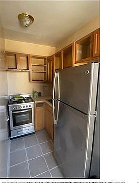 4th image of 1011 Fulton St #3B