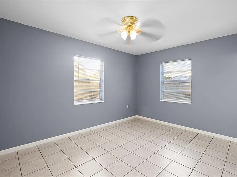 3611 W Anderson Ave — Photo 14