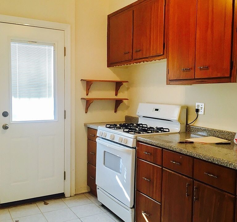 1st image of 6452 Admiral Ave #1ST