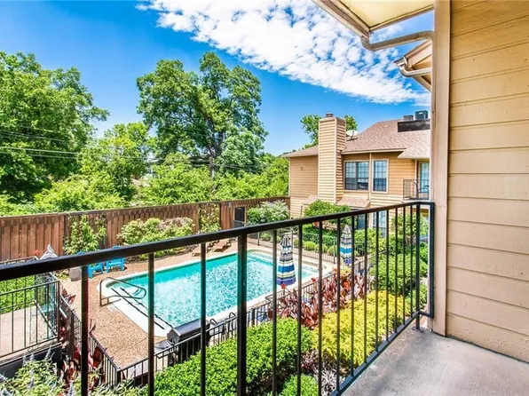 1503 N Garrett Ave, Dallas, TX