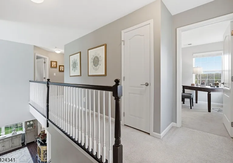 263 Winding Hill Dr — Photo 32