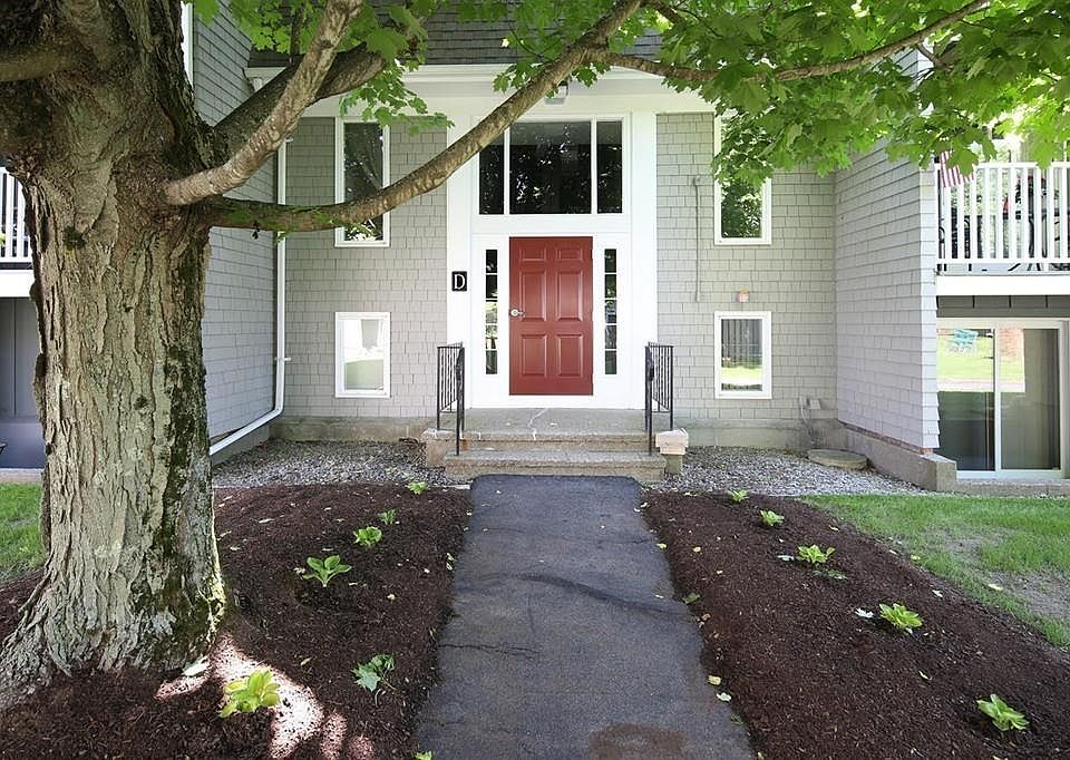 1st image of 220 Bedford St #44