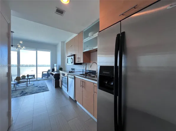 60 SW 13th St, Miami, FL